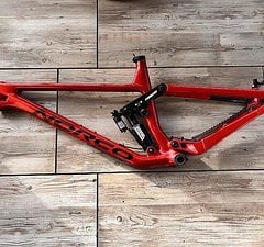 Norco Sight C Rahmen in Gr. L mit Fraezen Link und RockShox Vivid