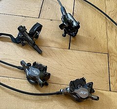 Shimano XT v+h Set Scheibenbremse BR-M8100 mit Metallbelag J-Kit