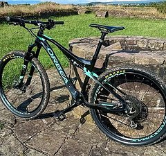 Orbea 27,5 Zoll Fully Mountainbike Oiz M30 12-Gang SRAM GX 11kg