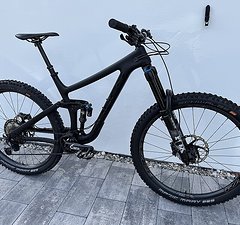 Norco Range C3 Enduro - Carbon Enduro !! Custom-Aufbau !! EINZIGARTIG !!