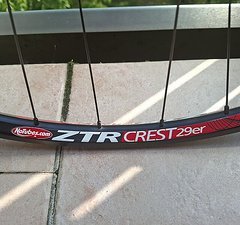 Stan's NoTubes ZTR CREST 29er NOVATEC