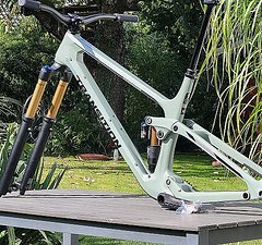 Transition Bikes Sentinel 29 V2 Carbon org. Framset  incl. FOX X2 Factory NEU! MJ:2024