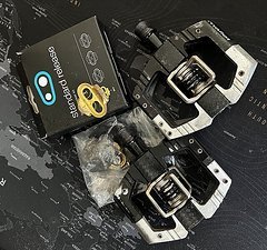 Crankbrothers Mallet E LS Enduro Pedal, Schwarz/ Silber + Cleats!!