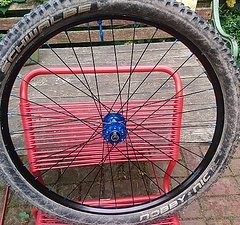 Tune Princess Vorderrad, blau, gebraucht, Notubes Felge, 26"