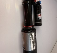 RockShox Dämpfer VIVID AIR RC2 240 x 76❣️