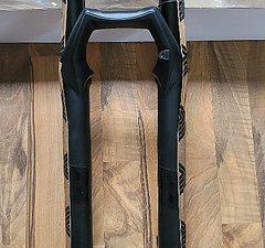 Marzocchi Bomber Z2 140mm Boost