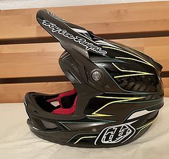 Troy Lee Designs D3 Carbon