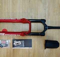 RockShox 29" ZEB Ultimate Charger 3.1 RC2 180 mm