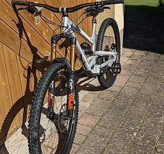 YT Industries Capra 29 AL LTD Limited Gr. XL MTB