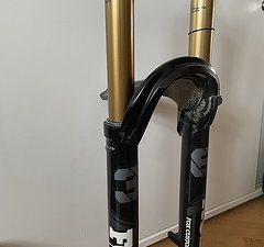 Fox Racing Shox 36 Grip2 Kashima 2023