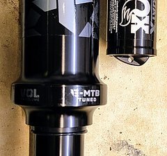 Fox Racing Shox Dämpfer Float X 2-Pos-Adj 205x65 Trunnion 2023 Neu