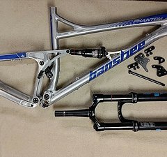 Banshee Phantom V2 Frameset Größe L inkl. Pike RC Solo Air