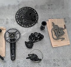 SRAM NX Eagle Gruppe 12-fach von Neurad demontiert