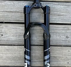 Fox Racing Shox Step Cast 34 - 120 mm Black shiny
