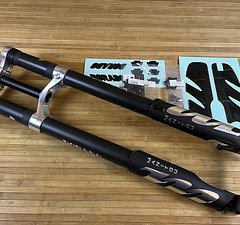 Manitou Dorado PRO CARBON 27,5" 47mm OS Federgabel