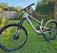 Santa Cruz Bicycles HIGHTOWER 1 C 29 S-KIT