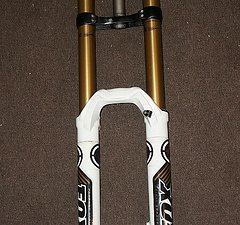 Fox 40 Factory Float Kashima Air 200mm 26" Federgabel Gabel