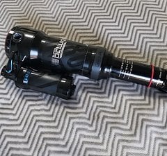 RockShox Super Deluxe Ultimate Air 205x60 Atherton AM.150 trunnion bearing