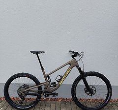 Santa Cruz Bicycles 5010 CC XL Custom