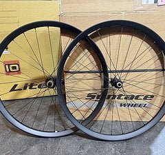 Syntace NEUER Laufradsatz SYNTACE C33i Carbon 29"