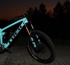 Trek Remedy 9.9 Miami green 19,5 (L) Fox 36 Grip2 Trailbike