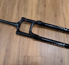 RockShox Lyrik Ultimate RC2 DebonAir Boost 29" 150mm E-Bike