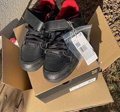 Five Ten Hellcat Gr. 42 neu