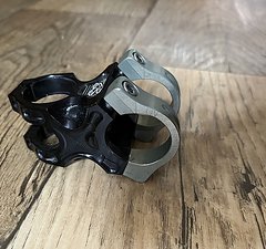 Renthal Apex Vorbau 31,8mm Klemmung 50mm Länge