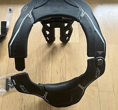 Leatt Brace Neck Brace 6.5 S/M Downhill Nackenschutz