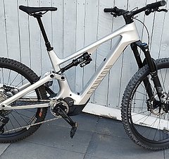 Canyon Spectral:ON CF 9 / Gr. L / 900wh / CFR Carbon Cockp