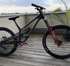Commencal Furious FRS 2023