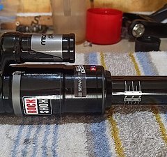 RockShox Monarch plus RC3 - Debon Air 216x63mm **Frischer Service**