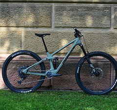 Transition Bikes Sentinel Carbon GX Fox / Größe M / misty green / Enduro