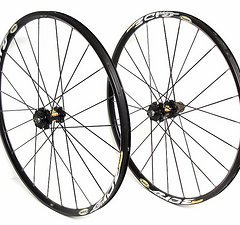 Mavic Crossride Disc Laufradsatz 24L Messerspeichen 26" 6-Loch Disc 1956g