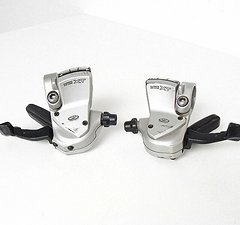 Shimano Deore XT SL-M750 Schalthebel Trigger Shifter 3x9-fach