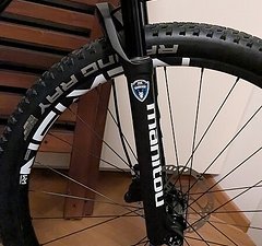 Manitou Markhor 27.5 100mm Boost 15x110