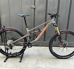 Exept Base Nato Enduro bike size M 100% NEW