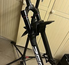 RockShox ZEB Charger R 29", 150,170mm