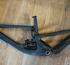 Santa Cruz Bicycles Megatower 1