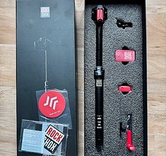 RockShox Reverb AXS 150mm 30.9 A1