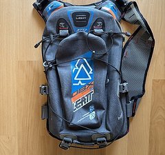 Leatt Hydration Enduro Lite WP 2.0 DBX