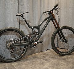Santa Cruz V10.6 2017/2018 27.5" Größe L