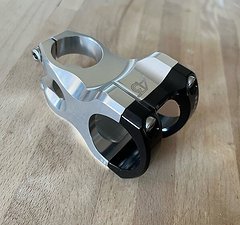 Industry Nine A35 50mm Silber/Schwarz