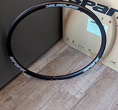 Spank Spike 33 Race 26" 32 Loch