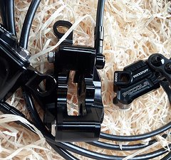 Trickstuff PICCOLA HD CARBON