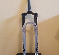 RockShox PIKE ULTIMATE 29" Charger 2.1 RC2 DEBONAIR 130MM