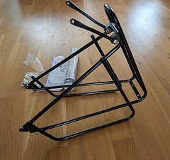 Tubus Gepäckträger Logo Classic schwarz