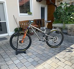 Commençal Meta TR V4 Custom Industry Nine Kashima 29" Gr. L