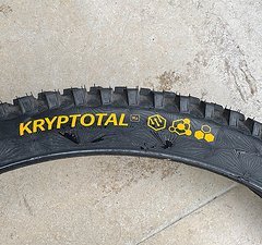 Continental Kryptotal Re Enduro Soft 27,5 x 2.6"