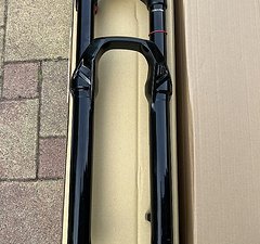 RockShox Lyrik Ultimate Flight Attendant – 160 mm | Frisch überholt